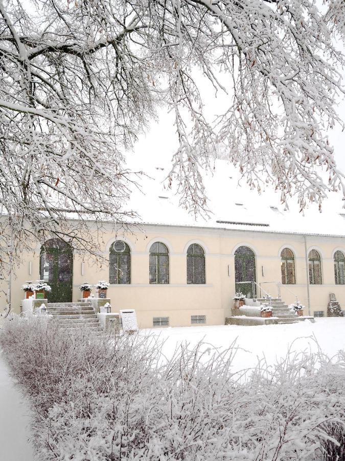 Kavaliershaus Schloss Bluecher Am Finckenersee المظهر الخارجي الصورة